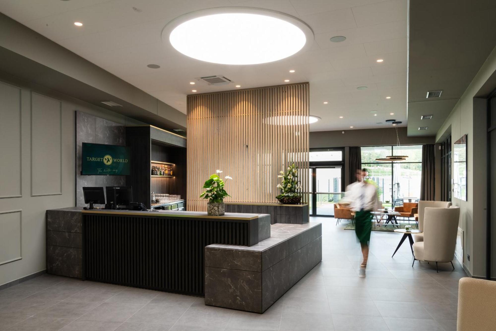 Target World Hunter'S Lodge Landscheid Extérieur photo